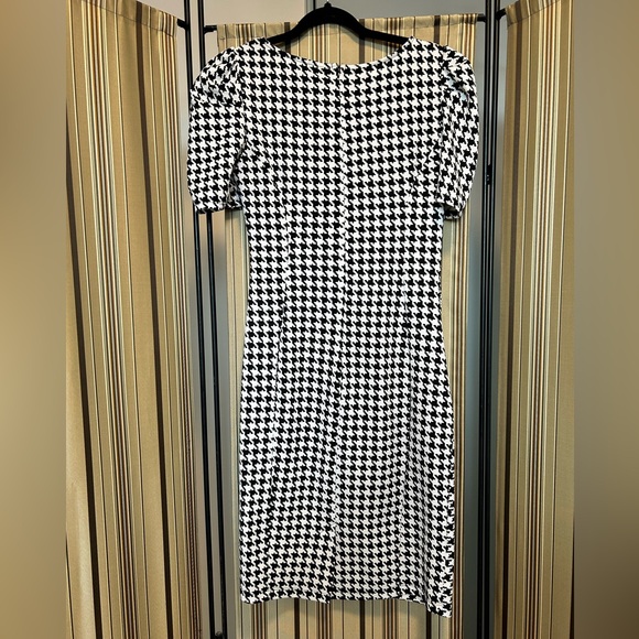 Bodycon houndstooth dress - Picture 4 of 16